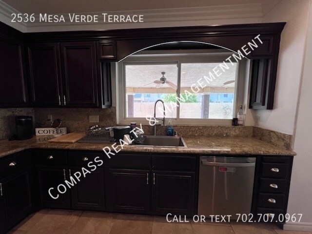 Building Photo - 2536 Mesa Verde Terrace