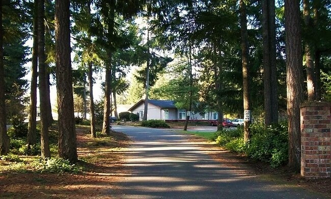 Building Photo - 7245 32nd Ave NE