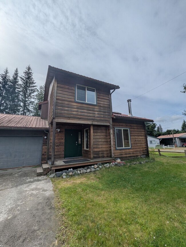Building Photo - 8496 Thunder Mountain Rd