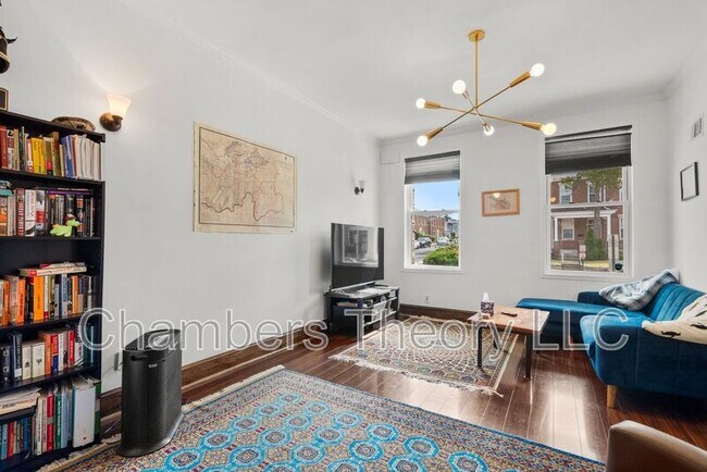 Building Photo - 3532 Warder St NW