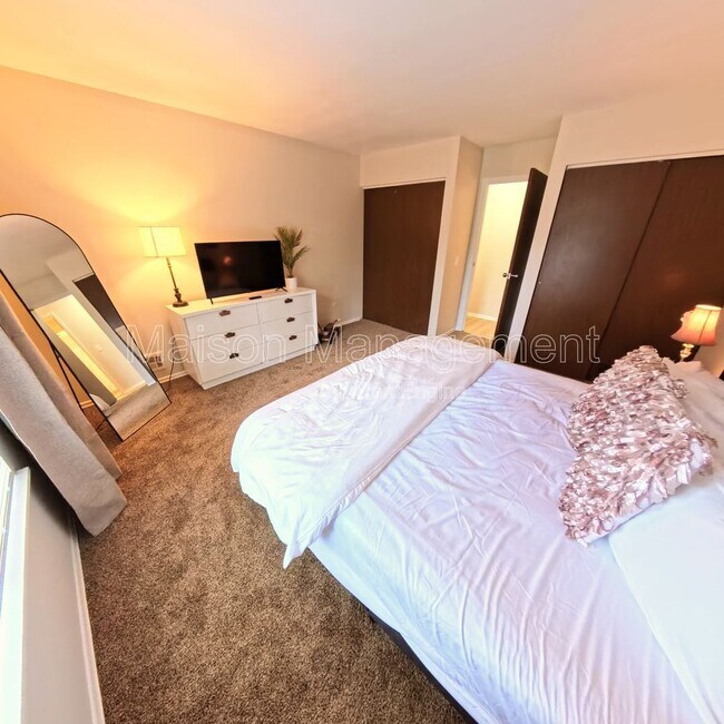 Building Photo - 2519 Culver Rd