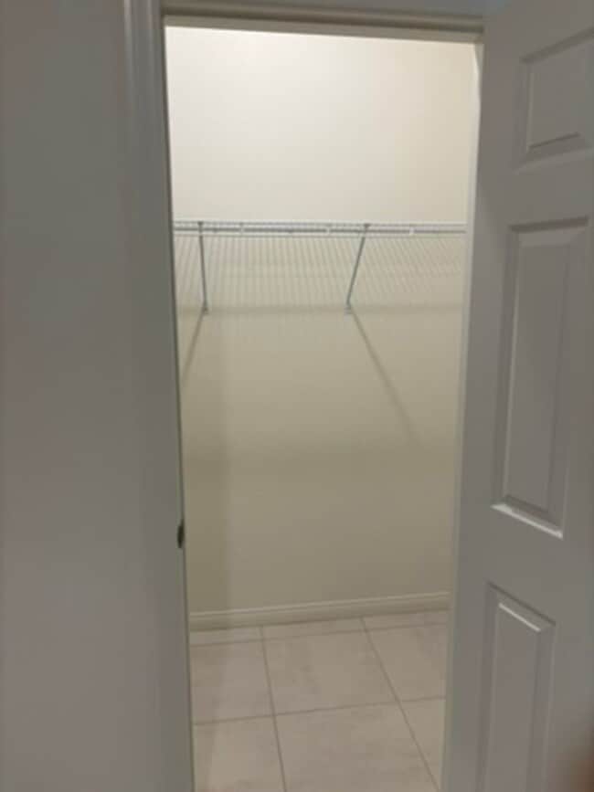 Building Photo - Welcome to this beautiful brand new home in Summerlin!