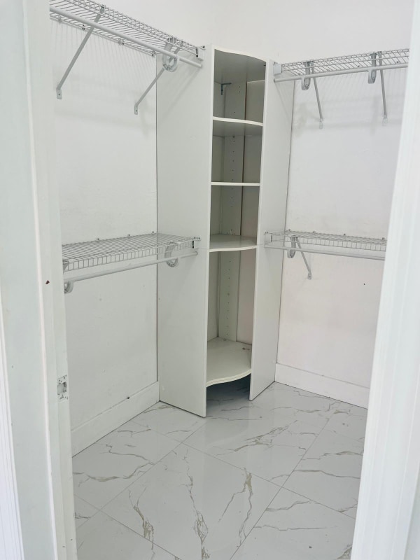 Building Photo - 16400 NW 82nd Ct