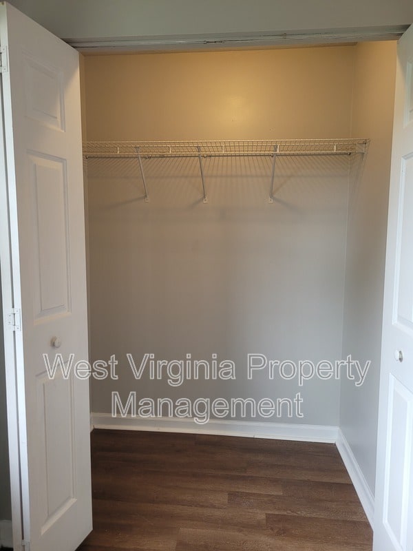 Building Photo - 3751 Summerlee Rd