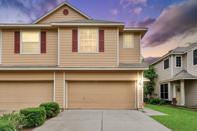 Building Photo - 16526 Cairngrove Ln
