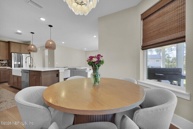 Building Photo - 202 Sutton Dr