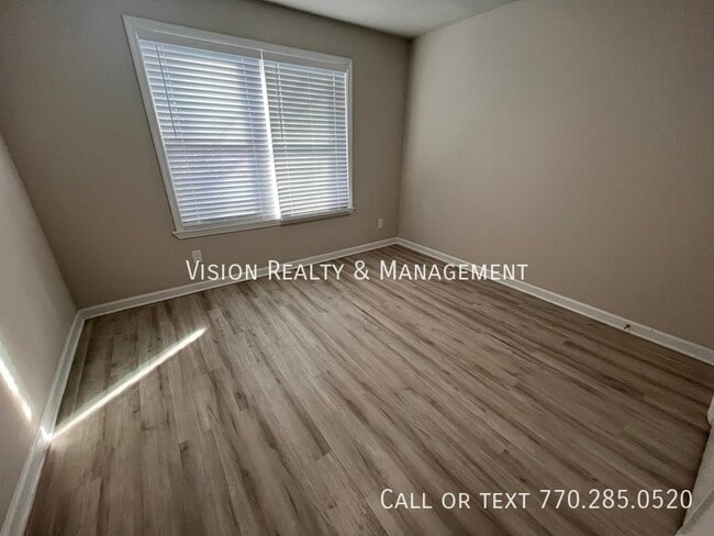 Building Photo - 8332 Triple Crown Dr