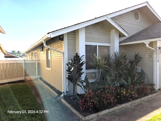 Building Photo - 91-1119-1119 Piipii St