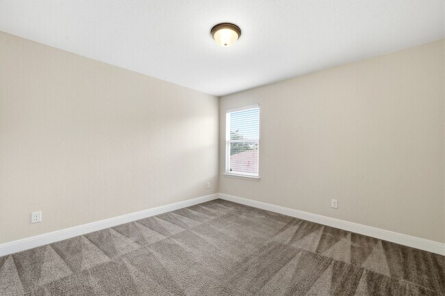 Building Photo - 9914 Boxer Creek