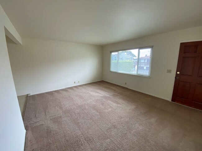 Building Photo - 306 Lobos Ave