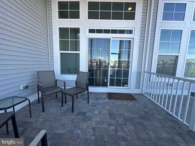 Building Photo - 30475 Madeira Ln