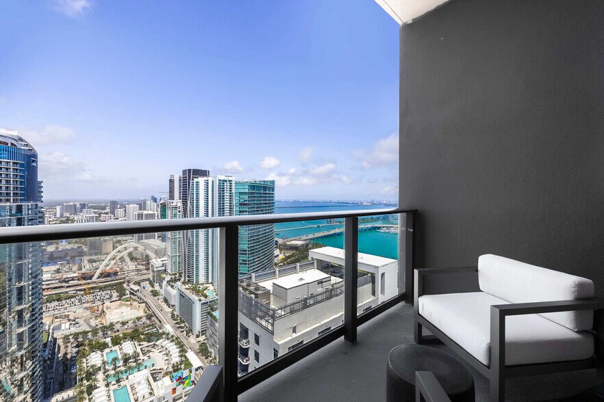 Building Photo - 159 NE 6th St