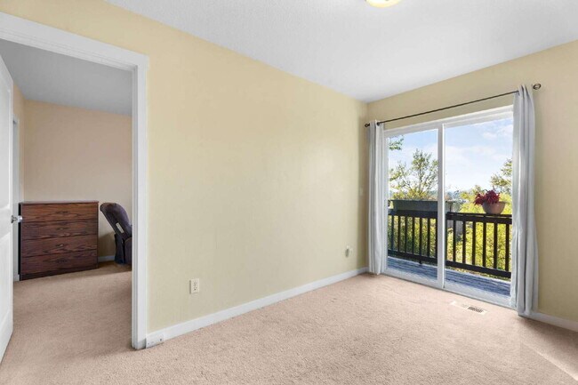 Building Photo - Private sanctuary tucked into the heart of Happy Valley.