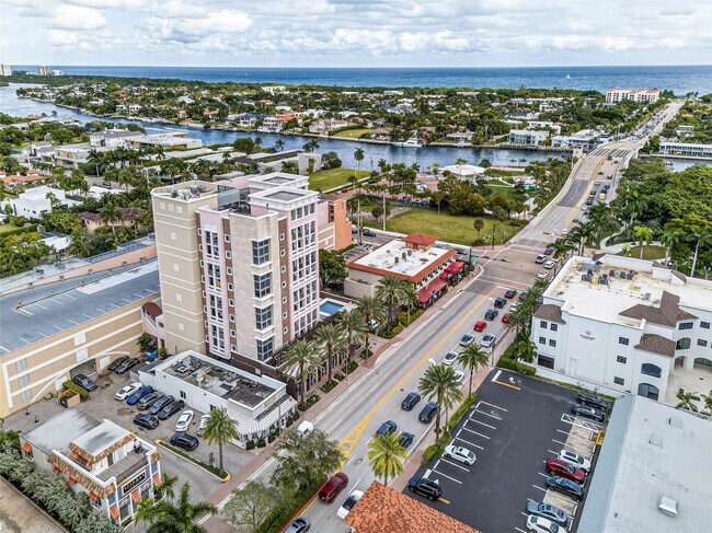 Building Photo - 455 E Palmetto Park Rd