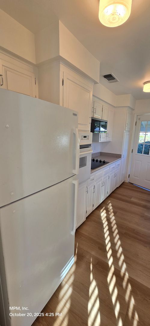 Building Photo - 1 bedroom 1 bath home