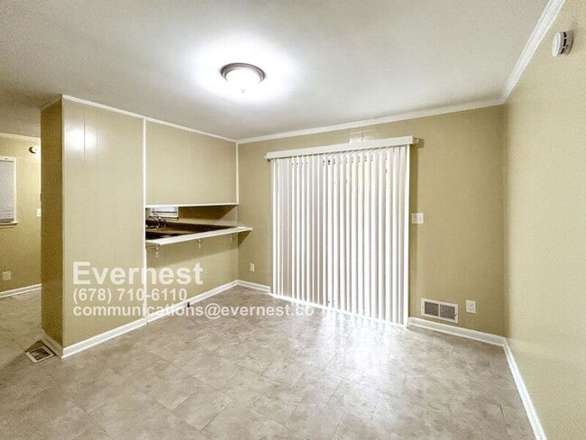 Building Photo - 3460 Estes Dr
