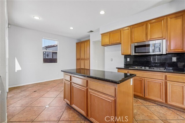 Building Photo - 2216 Corte Anacapa