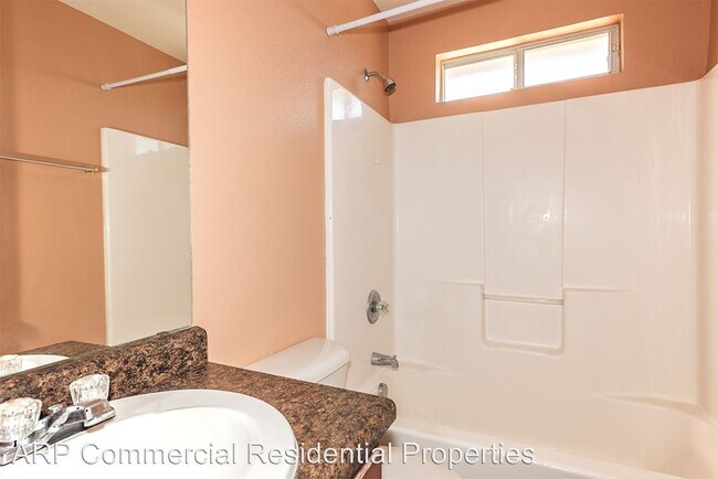 Building Photo - 3 br, 2.5 bath House - 11941 MESQUITE ROCK DR