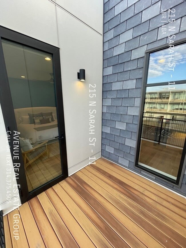 Building Photo - 215 N Sarah St