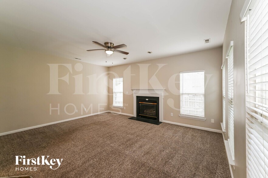 Building Photo - 10912 Harringham Ln