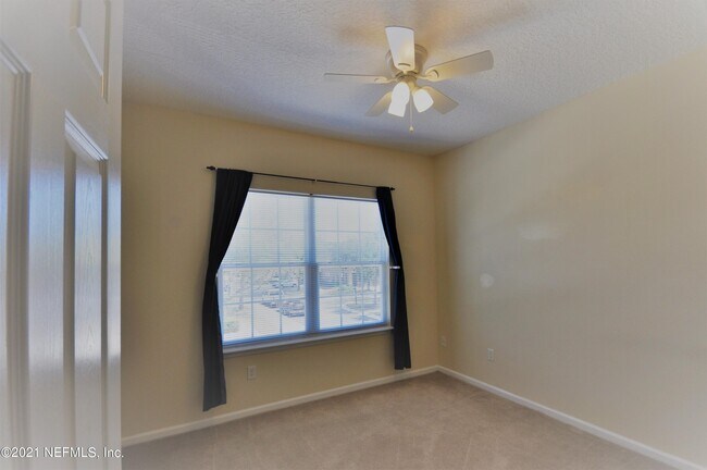 Building Photo - 12301 Kernan Forest Blvd