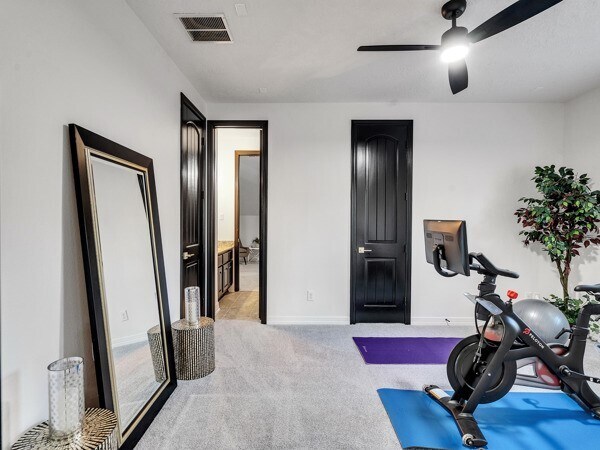 Building Photo - 2523 Watts St