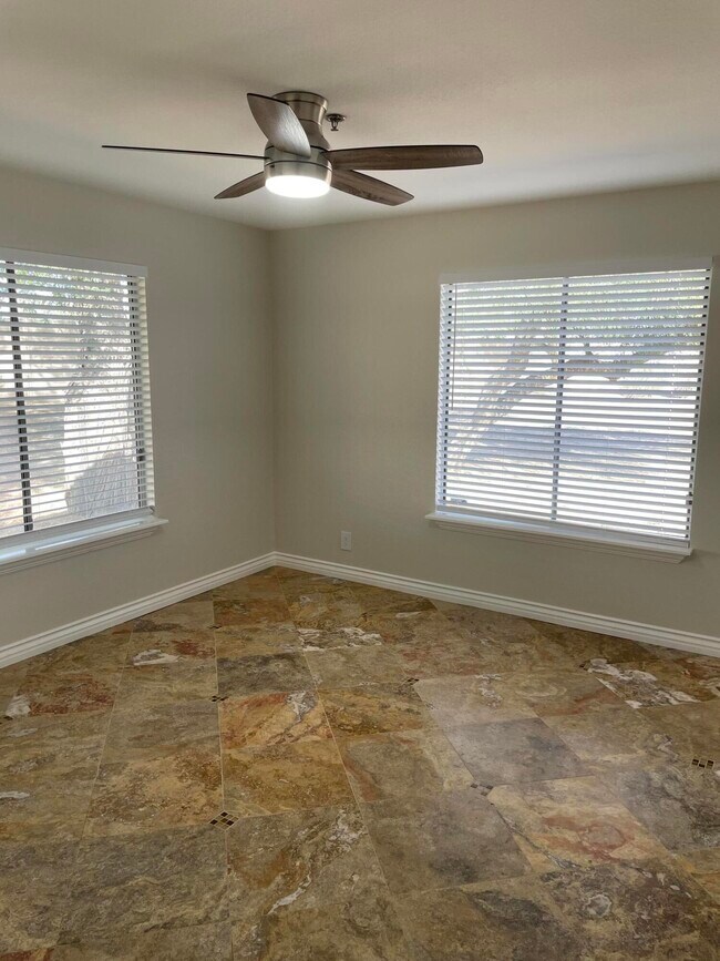 Building Photo - 43376 Cook St