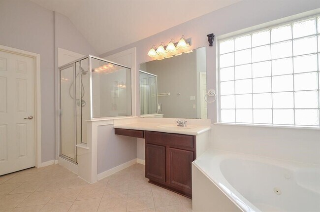 Building Photo - 6726 Oakman Ln