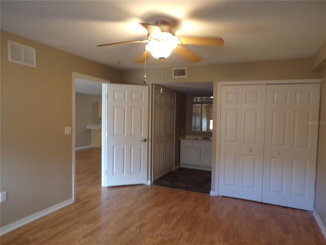 Building Photo - 150 Harborside Ave