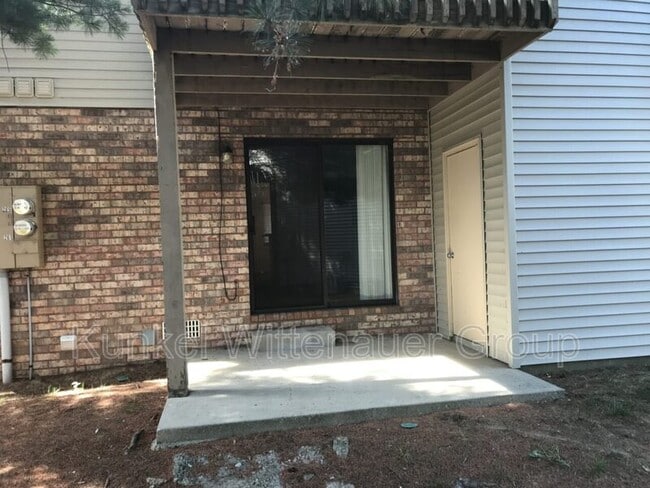 Building Photo - 262 Eagle Ridge