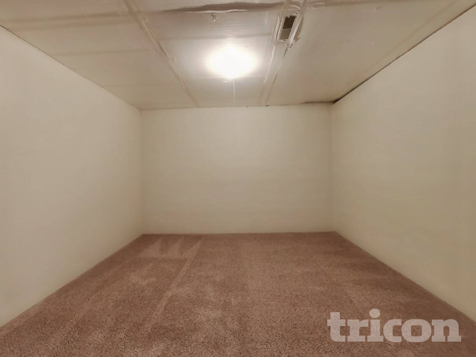 Building Photo - 3279 Wheaton Ct