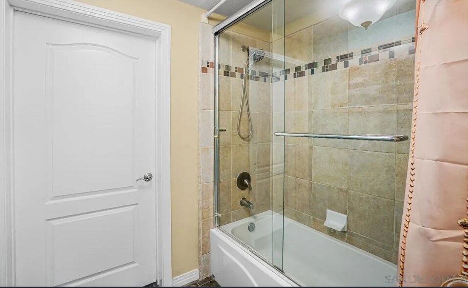 Building Photo - 8211 Station Village Ln