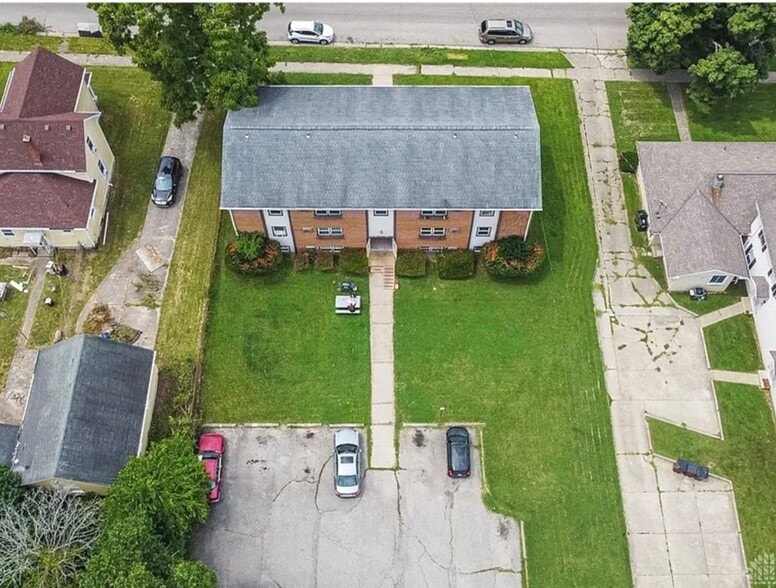 Building Photo - 311 N College Ave