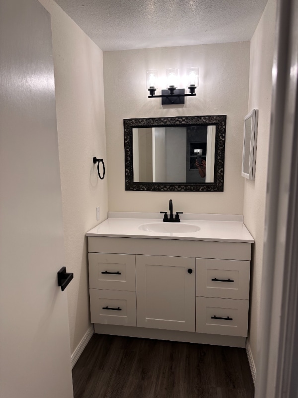 Building Photo - 3100 Thomas Rd