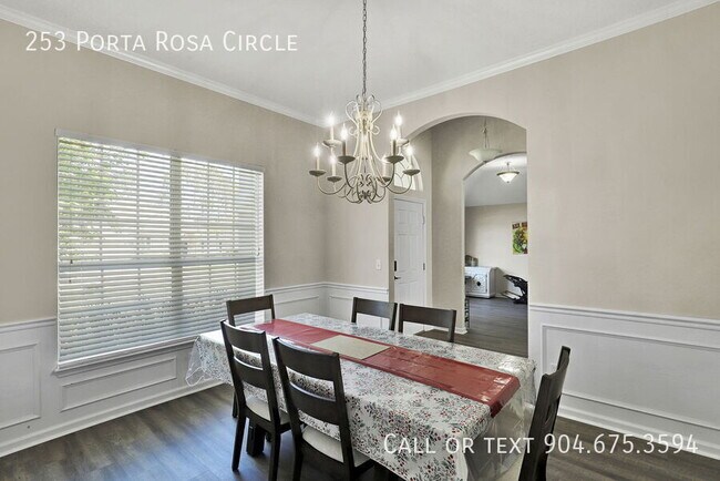 Building Photo - 253 Porta Rosa Circle