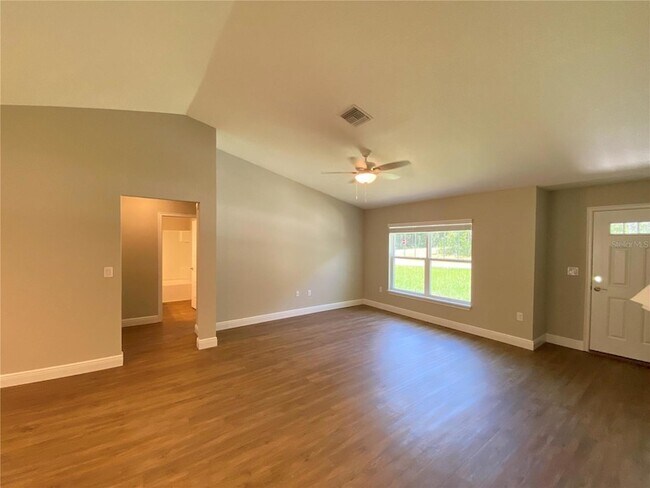 Building Photo - 9065 N Akola Way