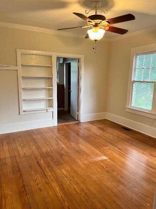 Building Photo - 830 North Ave