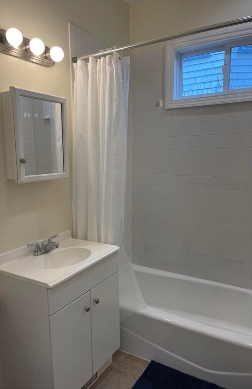 Building Photo - 99 Fayerweather St