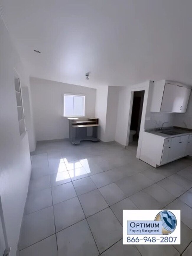 Building Photo - 16689 A St