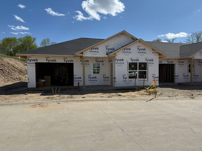 Building Photo - Pre-Leasing Now: Buffalo Ridge Townhomes | 2 Bed, 2 Bath, Attached Garage