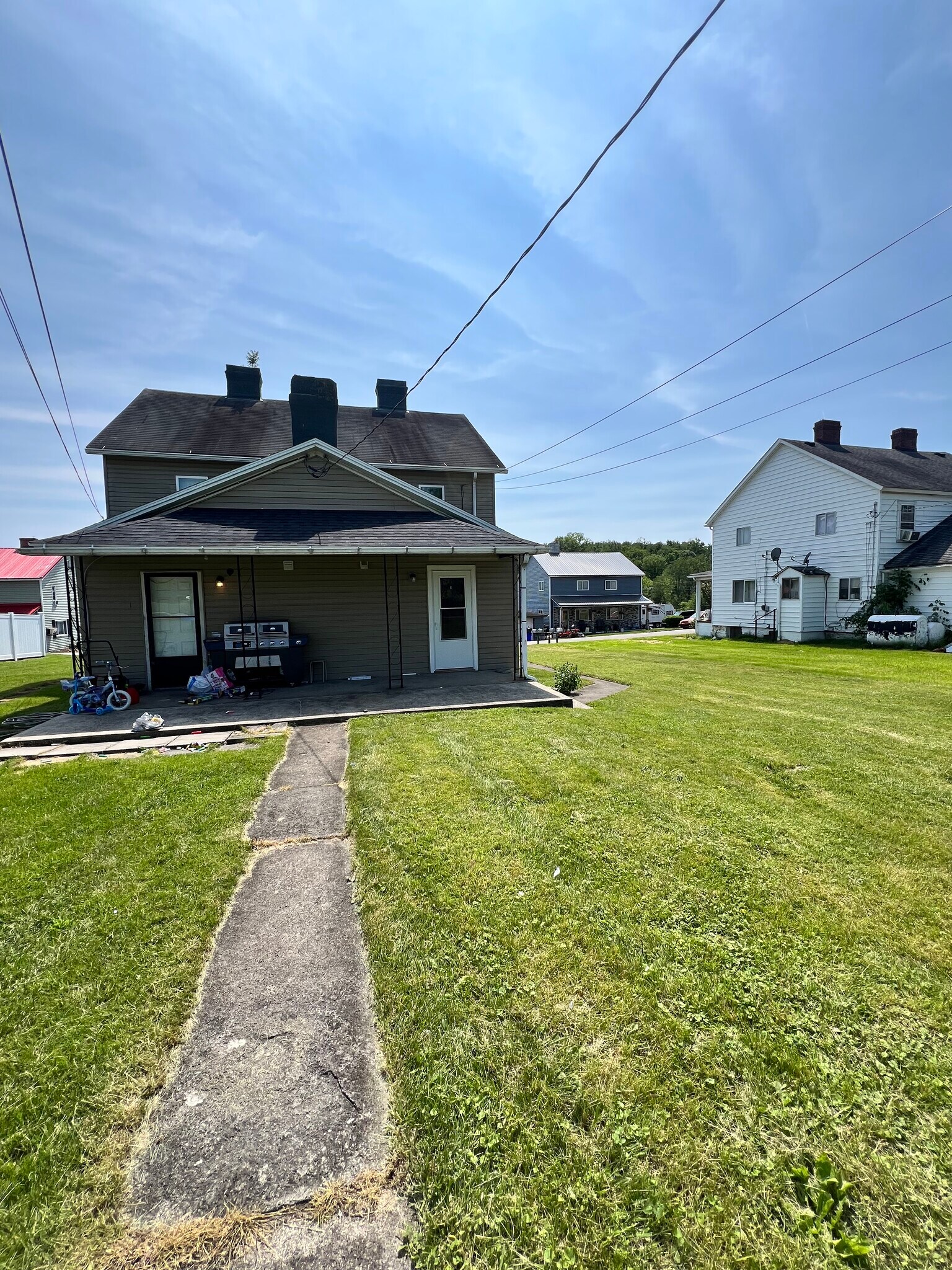 Building Photo - 114 Poplar St