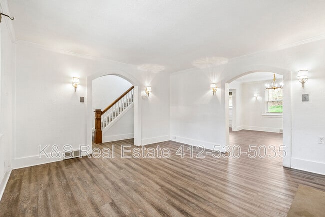 Building Photo - 134 Groveland St