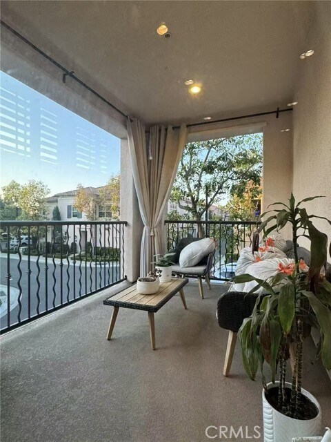 Building Photo - 68 Overbrook