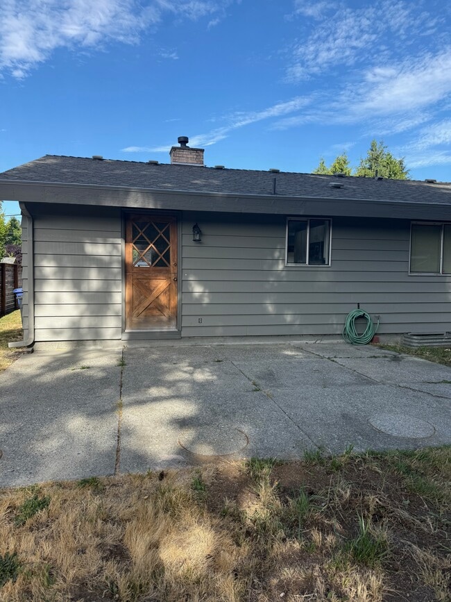 Building Photo - 19220 75th Ave NE