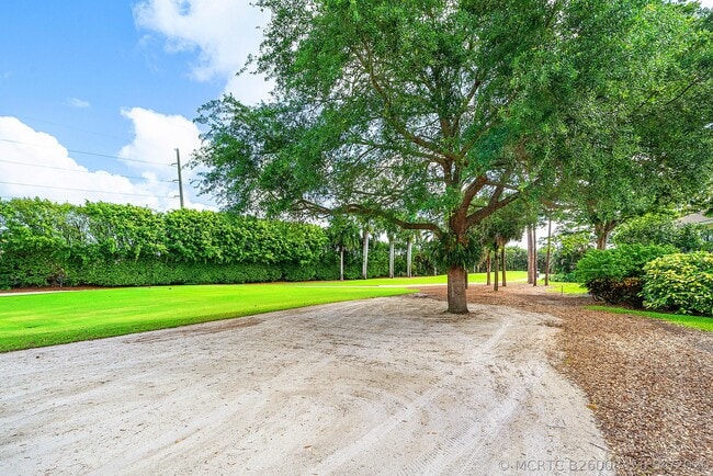 Building Photo - 4249 N Quail Ridge Dr