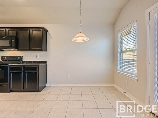 Building Photo - 9212 Abaco Way