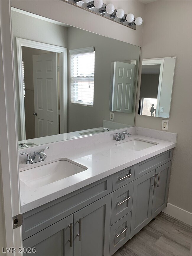 Building Photo - 1533 Sabatini Dr