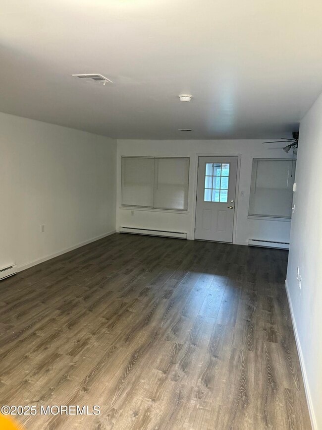Building Photo - 435D Picardy Ct