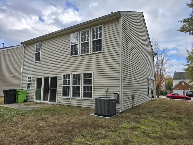 Building Photo - 5030 Reservoir Rd