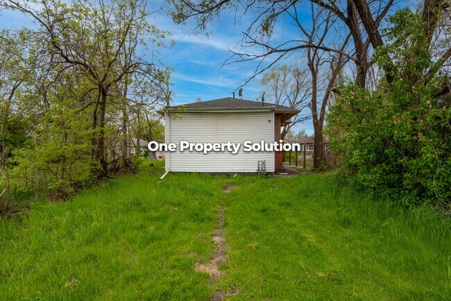 Building Photo - 411 Pierce St